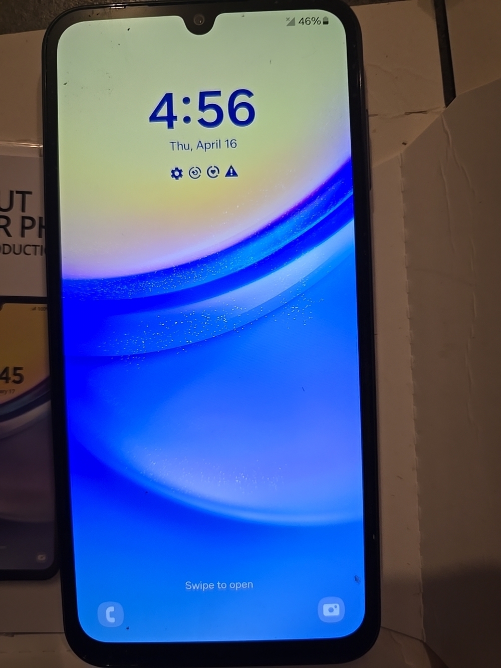 Samsung Galaxy A15 5G 2023 128GB Black TracFone Locked Excellent